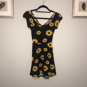 PacSun sunflower dress
